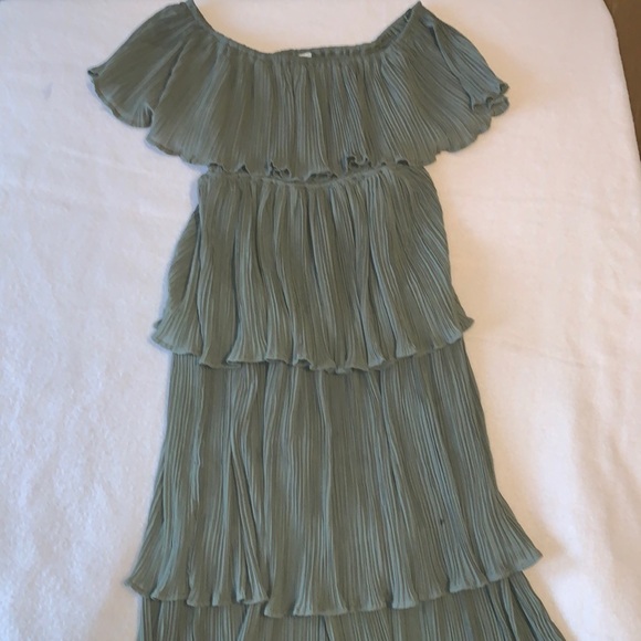 Baltic Born Zarra Olive Green Tiered Dress Size Small - Picture 3 of 8